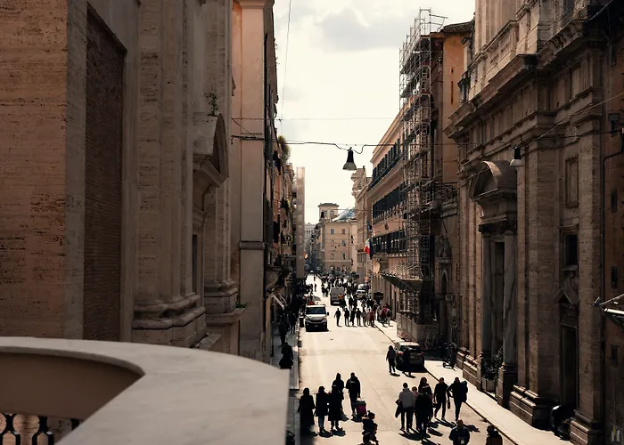 Konukevi The Flow - Via Del Corso 4*